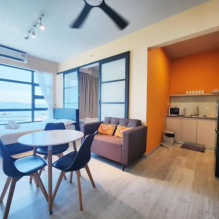 Jesselton Quay Kota Kinabalu City Centre By Lw Suites Room photo