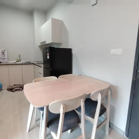 Jesselton Quay Kota Kinabalu City Centre By Lw Suites Room photo