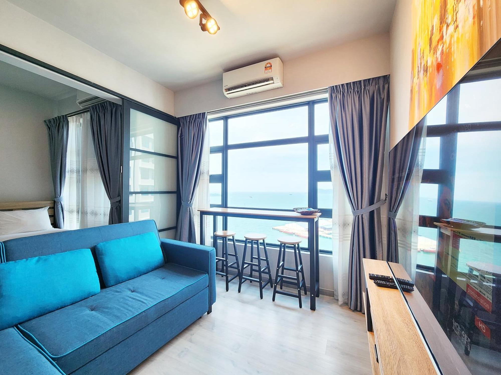 Jesselton Quay Centre By Lw *