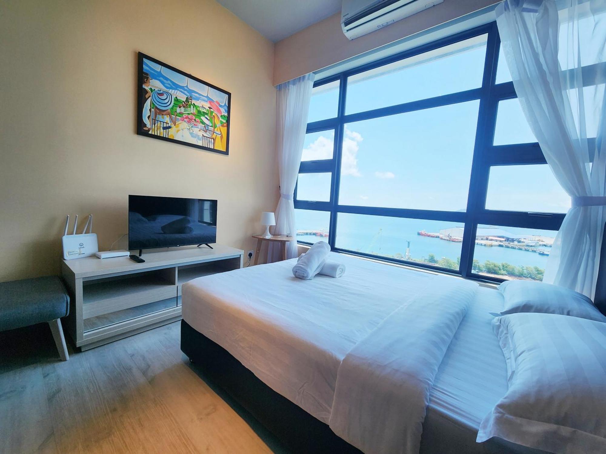 Jesselton Quay Centre By Lw
