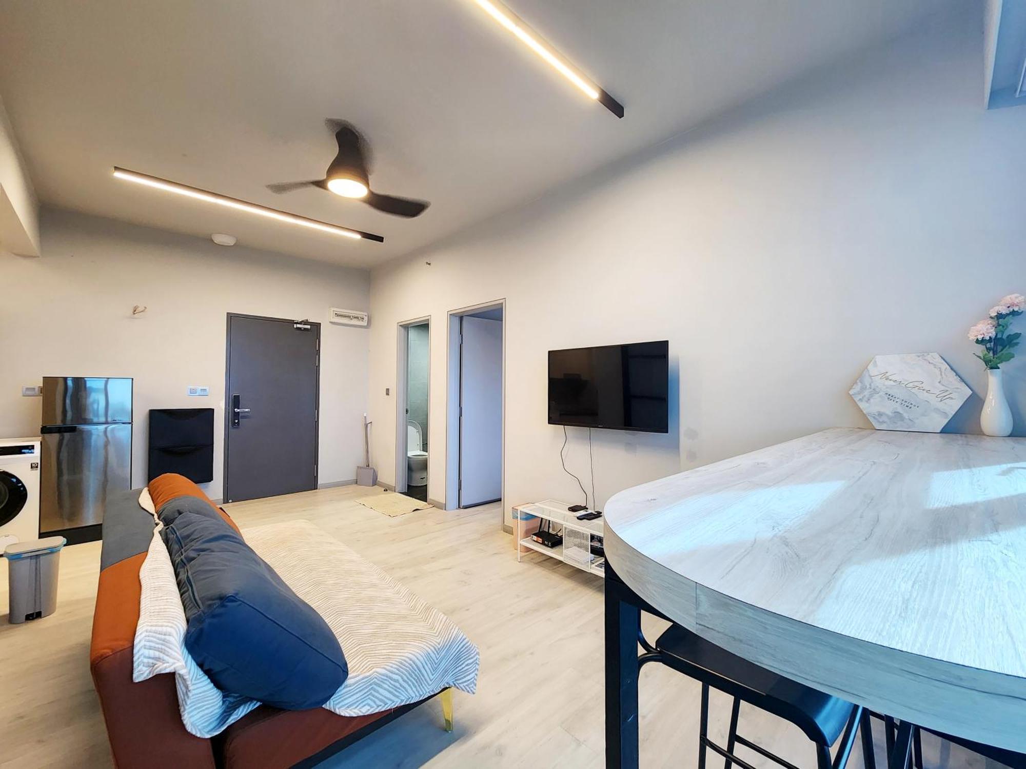 Jesselton Quay Centre By Lw